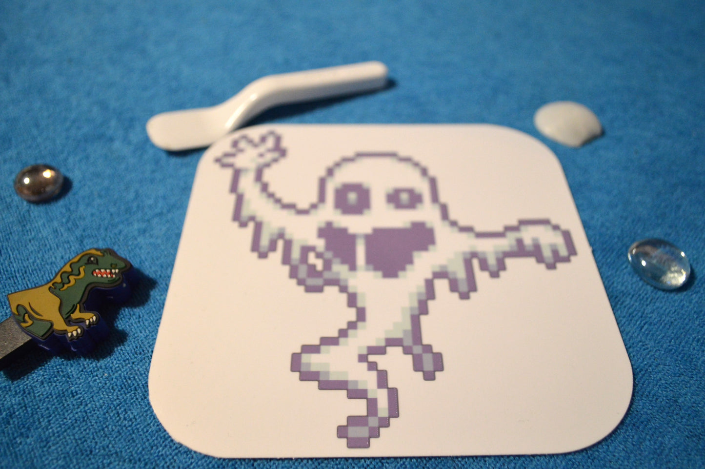 Pixel Art Sticker "Spooky Ghost"-Mini/Small